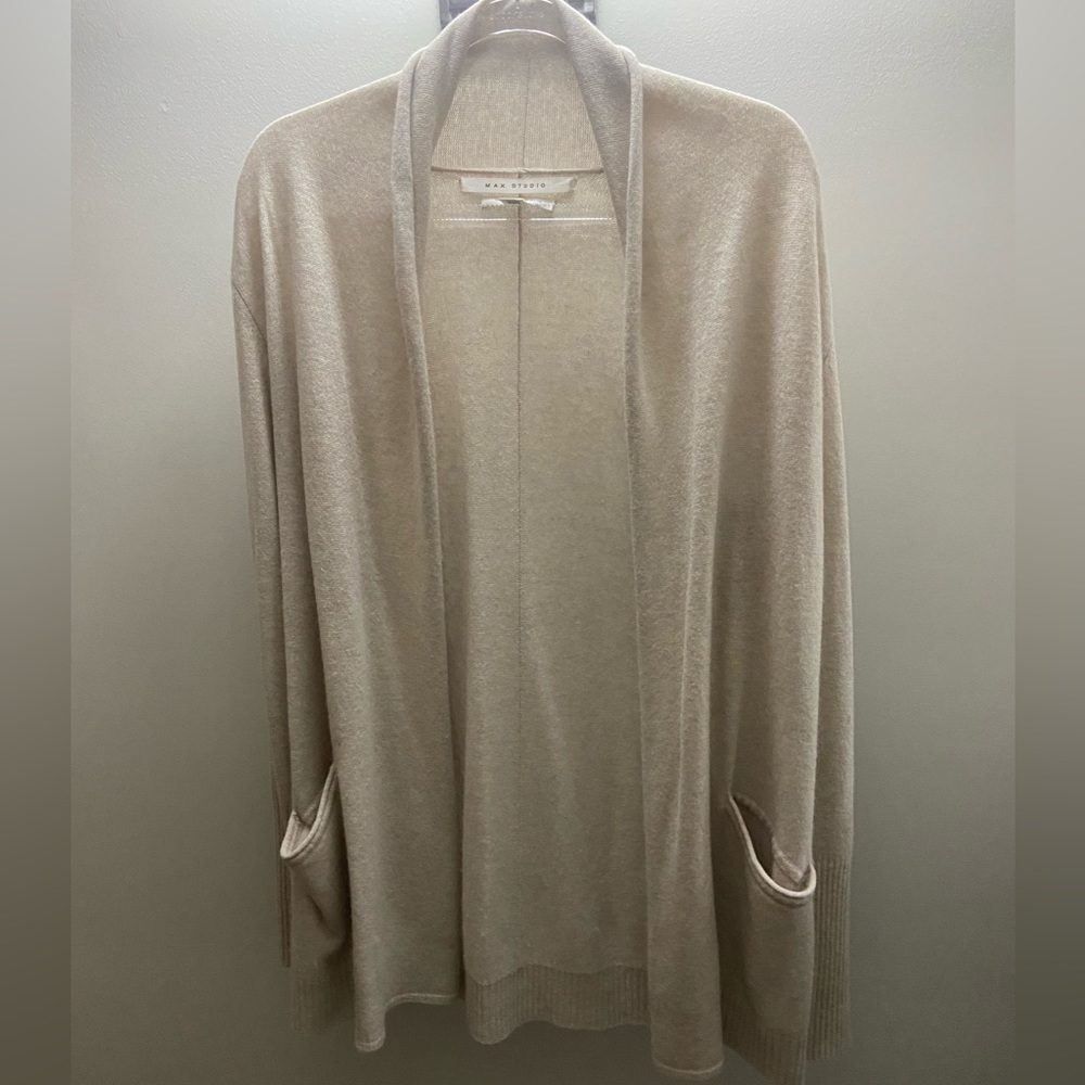 Women’s Max Studio Sz Med gently used cashmere sweather. Color light beige.